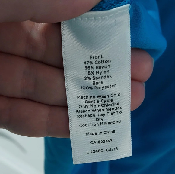 Talbots Woman Blue V-Neck Long Sleeve Lightweight Sweater in Size 1X - Picture 10 of 10